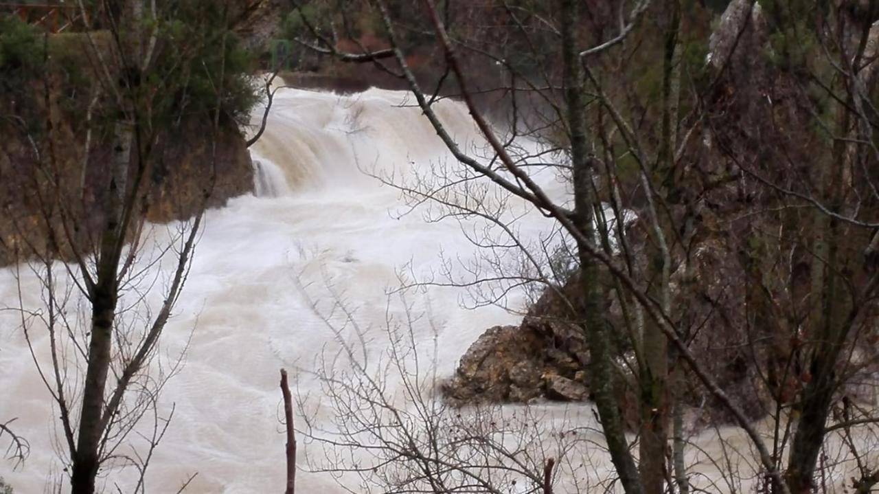 Alojamiento Fuentes Arroyo Frio Ngoại thất bức ảnh